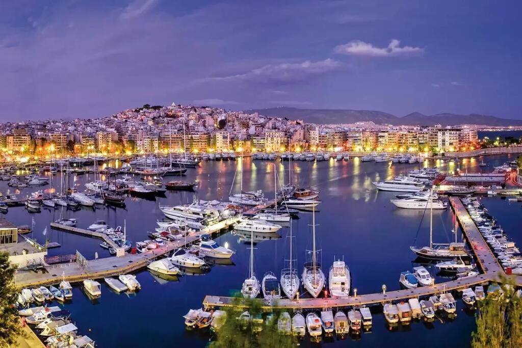 Appartamento Hidden Gem On The Piraeus Coast Esterno foto